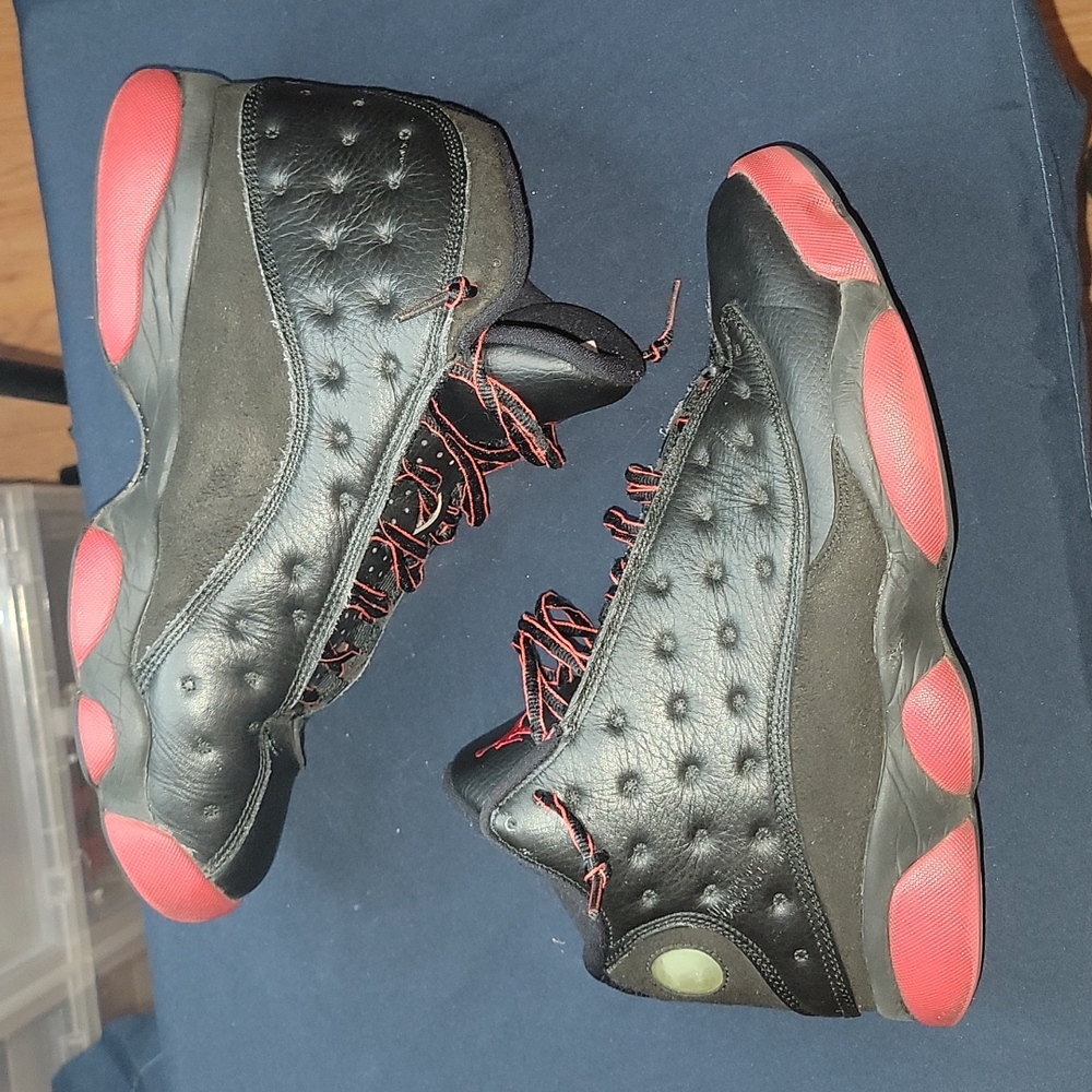 Air Jordan 13 "Dirty Bred" - Picture 2 of 6
